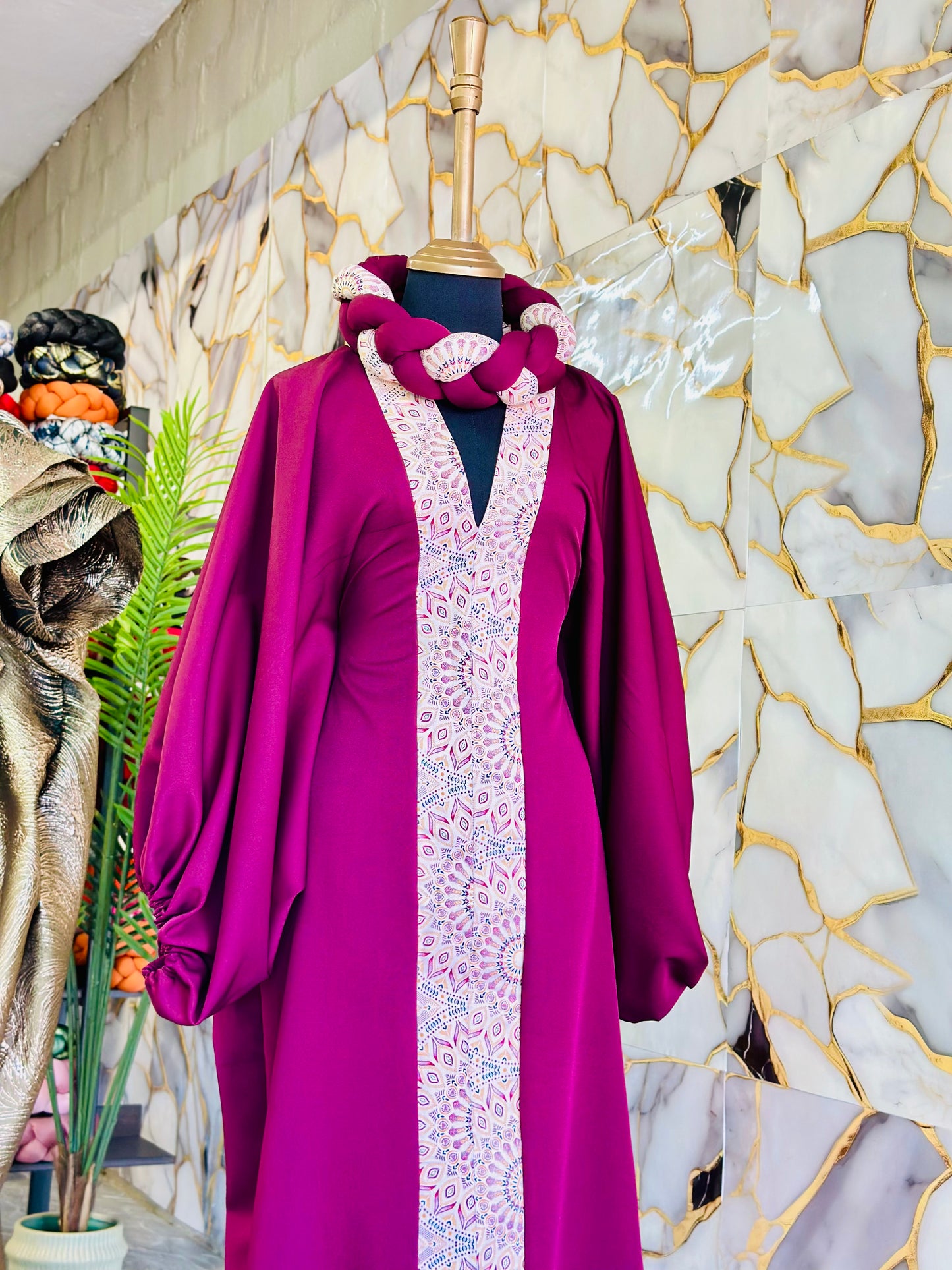 Virtuous wife Bou Bou