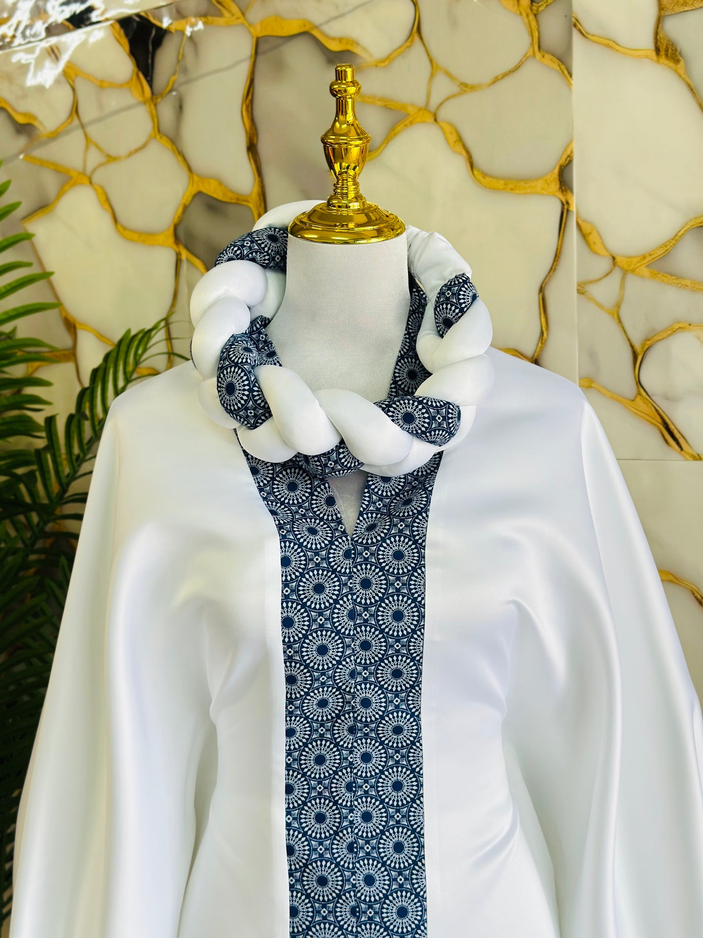 Traditional twist Bou Bou