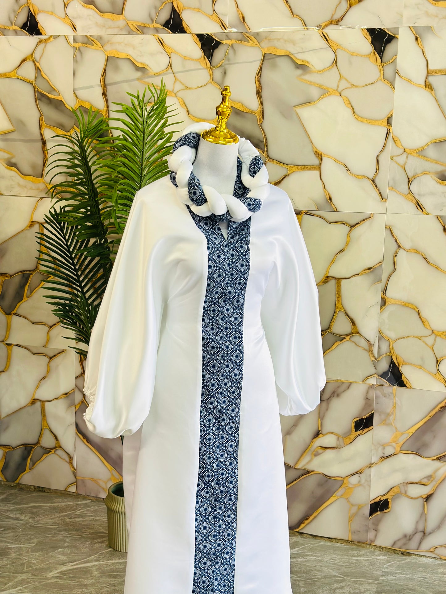 Traditional twist Bou Bou