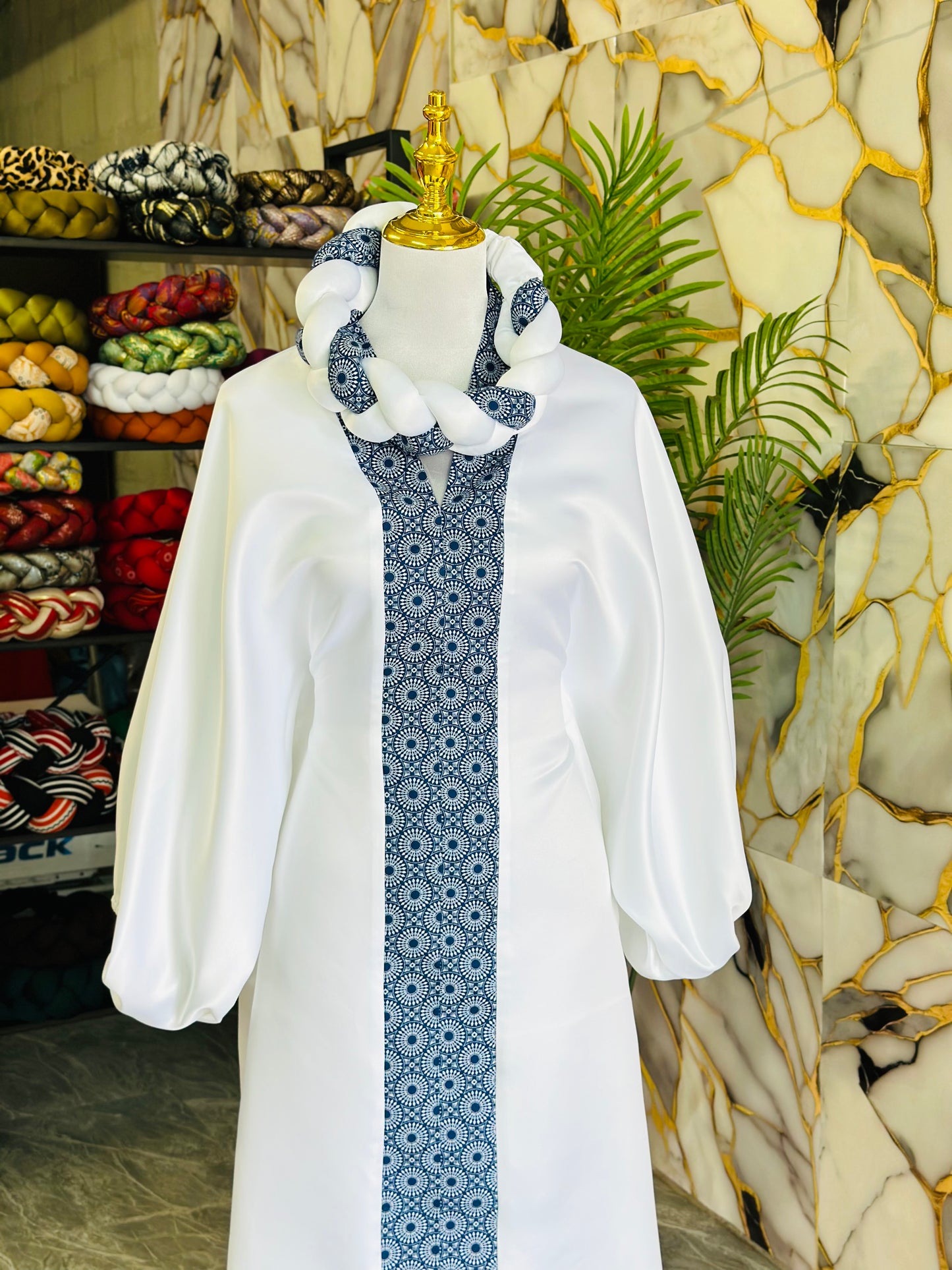 Traditional twist Bou Bou