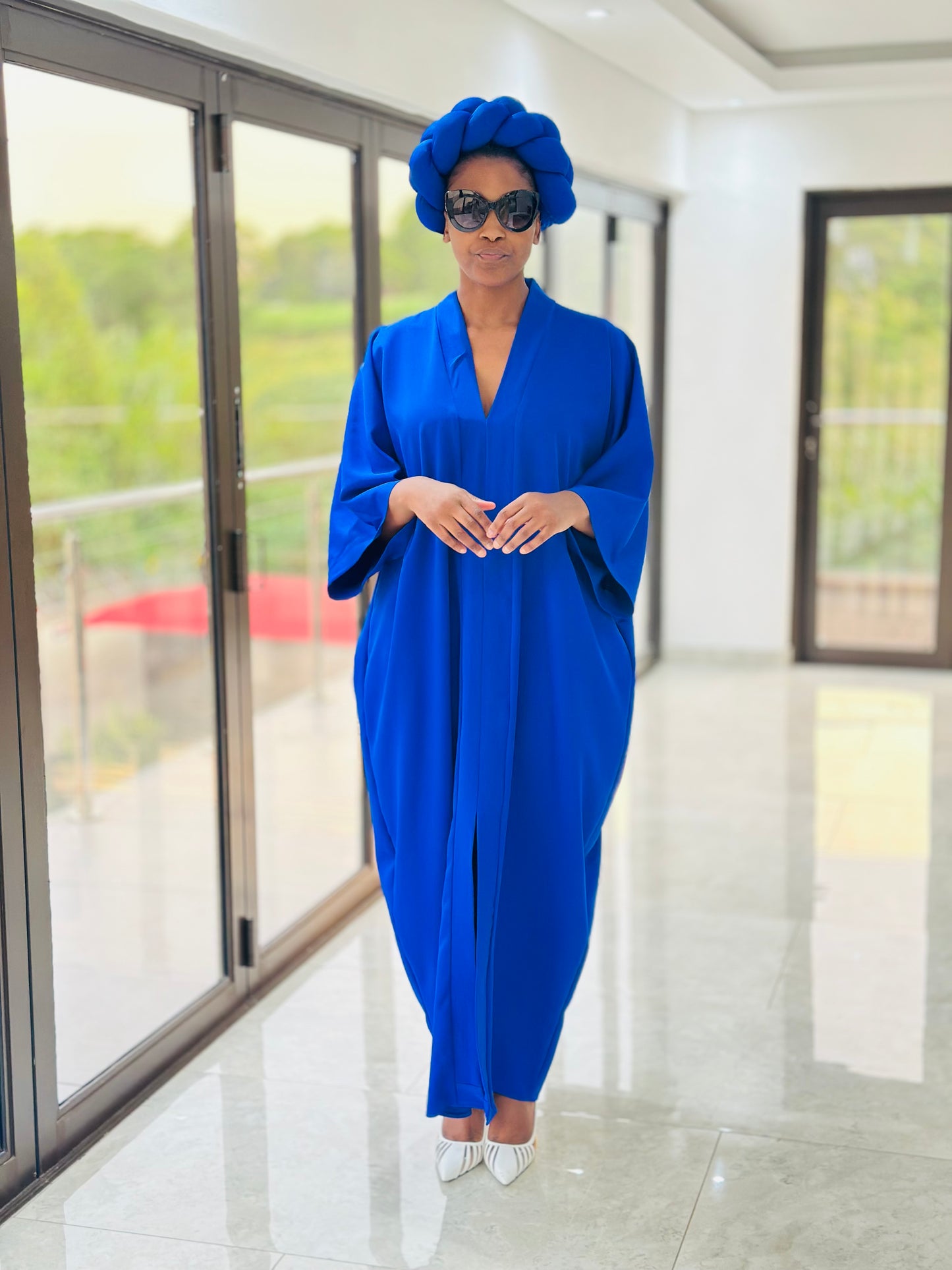 The Noble Character Bou Bou Royal Blue