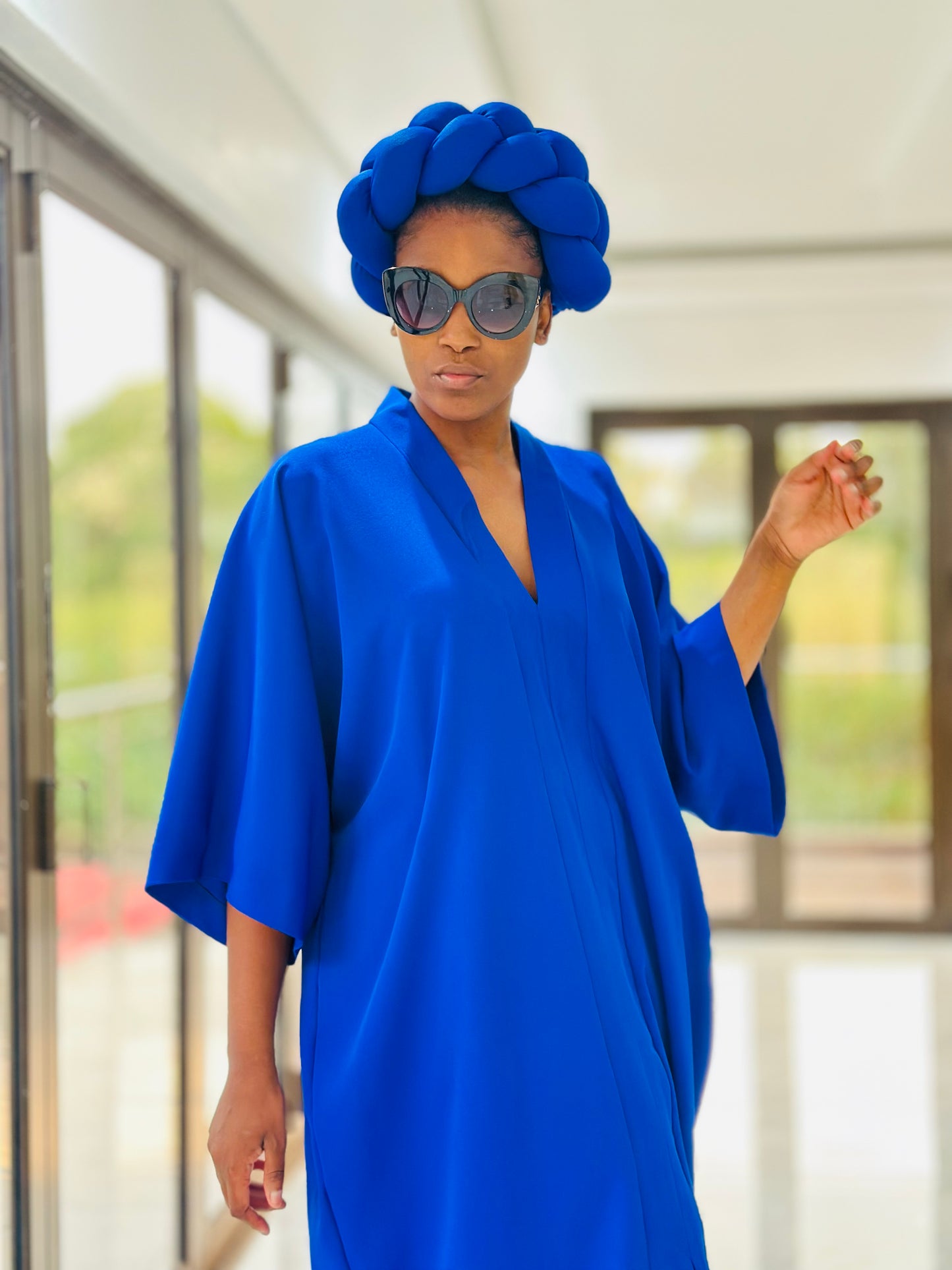 The Noble Character Bou Bou Royal Blue